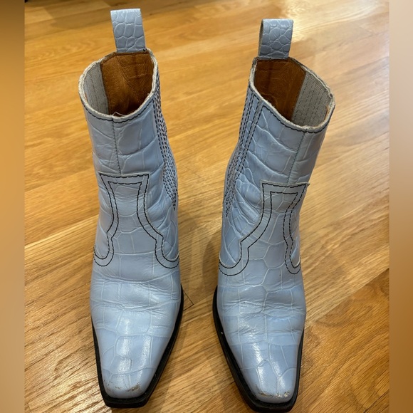 Ganni Blue Western Embossed Leather Ankle Boots Size 37 - Picture 2 of 8